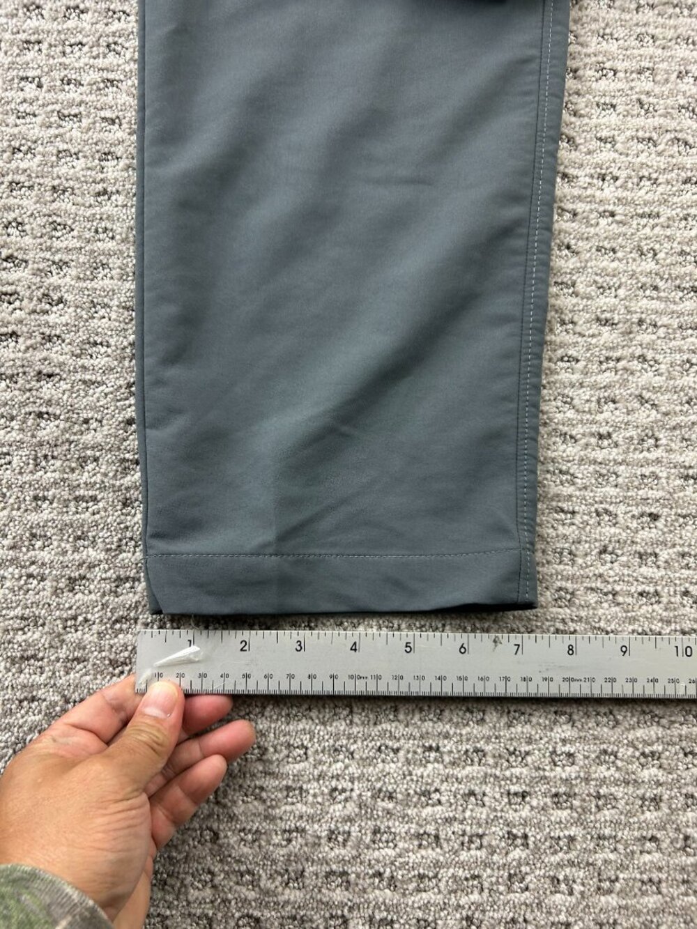 Under ARMOUR Activewear Pants Men 36 / 32 Gray Outdoor Sporty - Picture 13 of 13